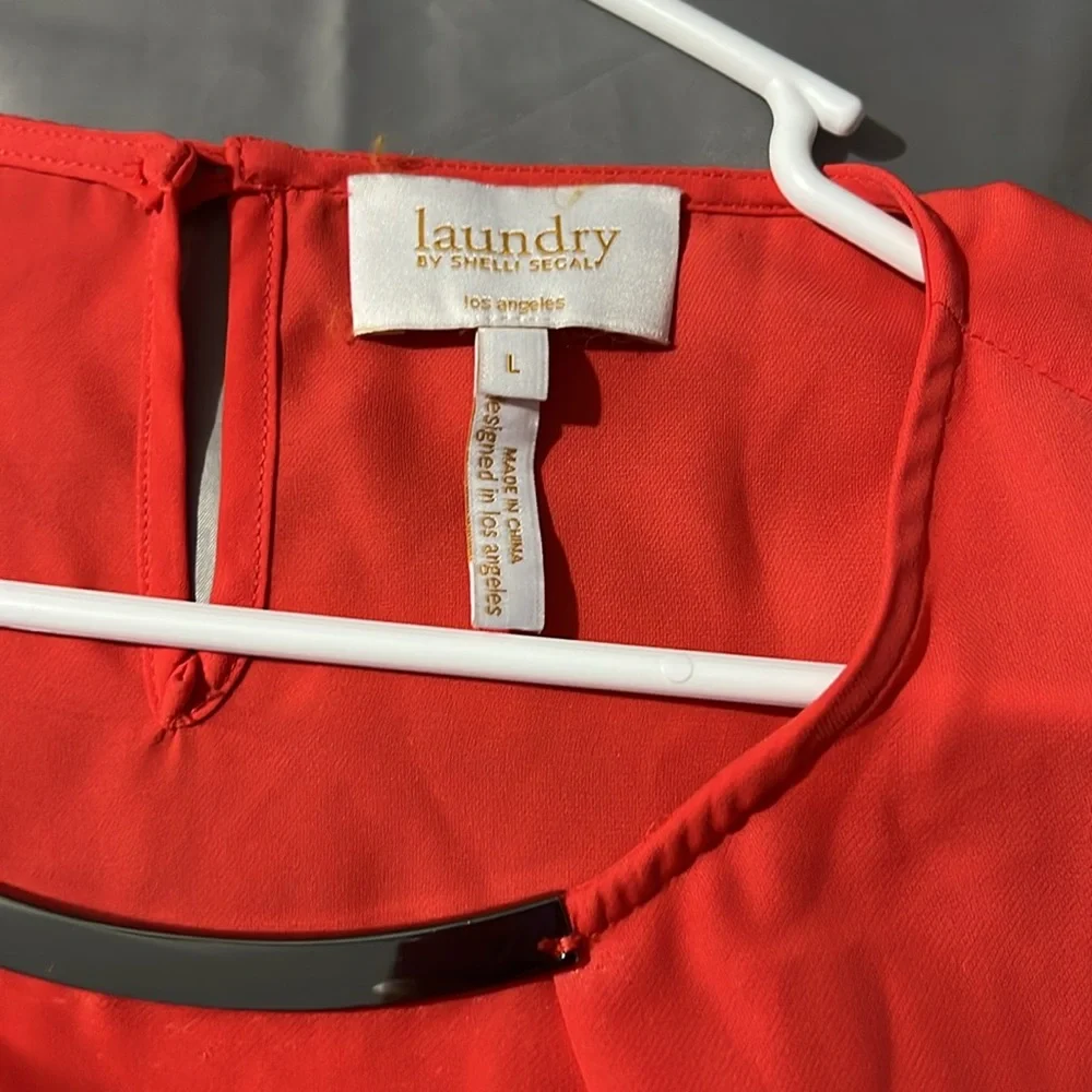 Pink/red Top - Picture 2 of 2